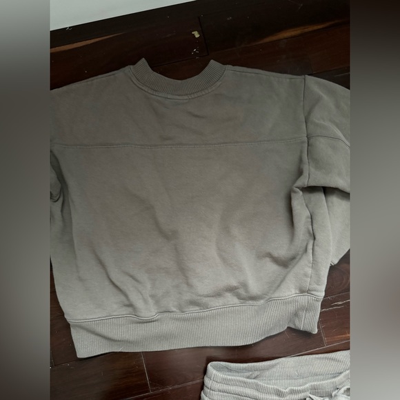 Beige set - Picture 3 of 3